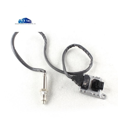 X10000330 NOX Azot Oksijen Sensörü YUNNEI D19TCIE Motoru için 12V Orijinal Gerçek