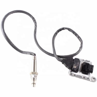 X10000330 NOX Azot Oksijen Sensörü YUNNEI D19TCIE Motoru için 12V Orijinal Gerçek